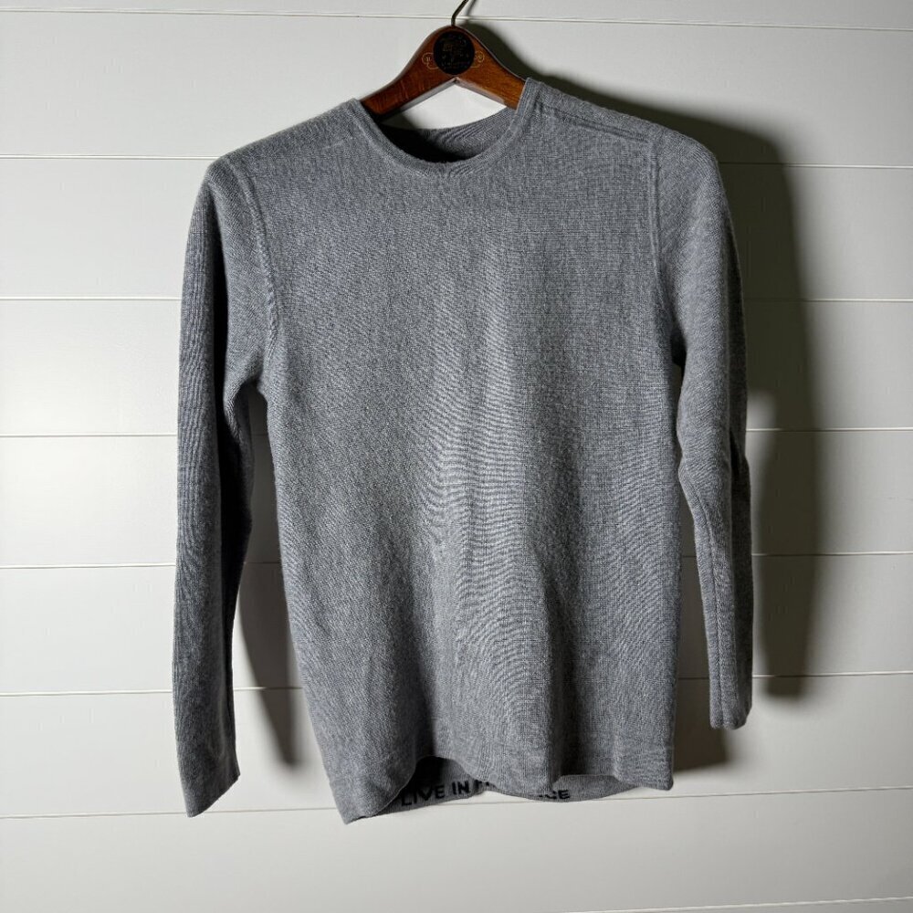 Lululemon 100% Merino Wool Sweater "Live in Practice" Gray